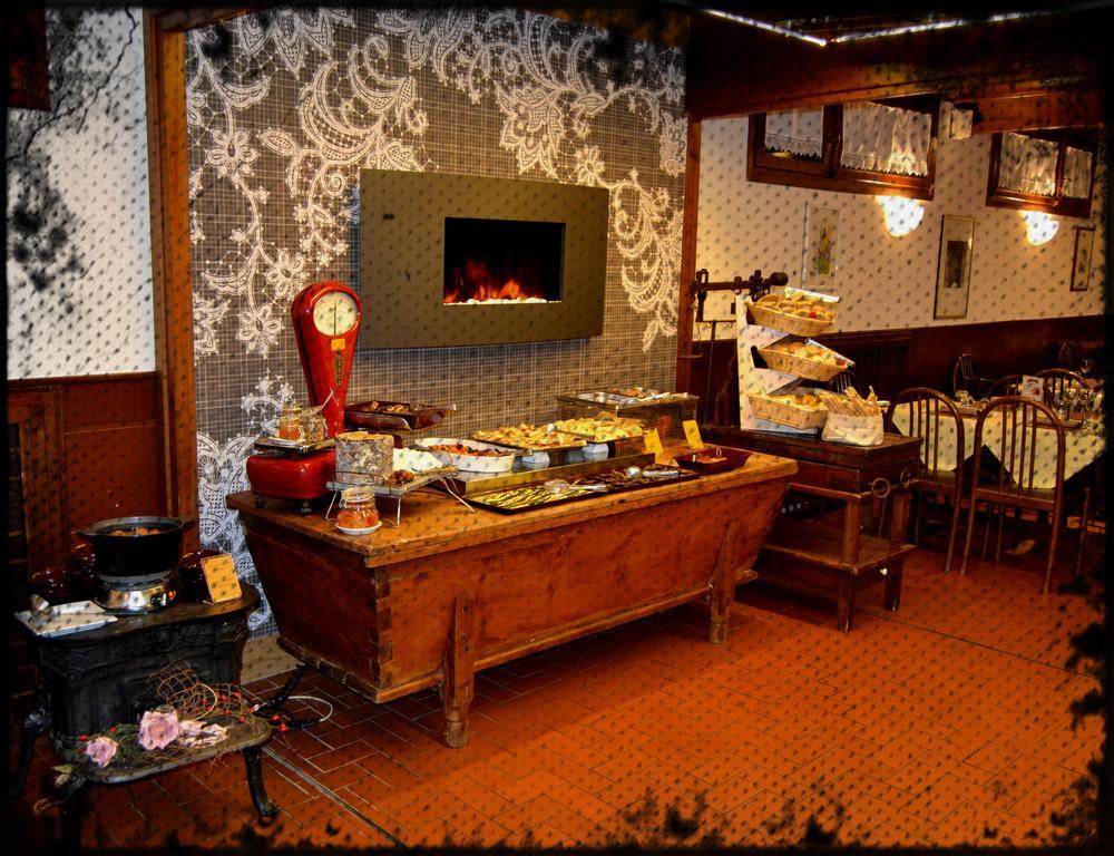 Resort Hotel Palace 2 세스트리에 외부 사진