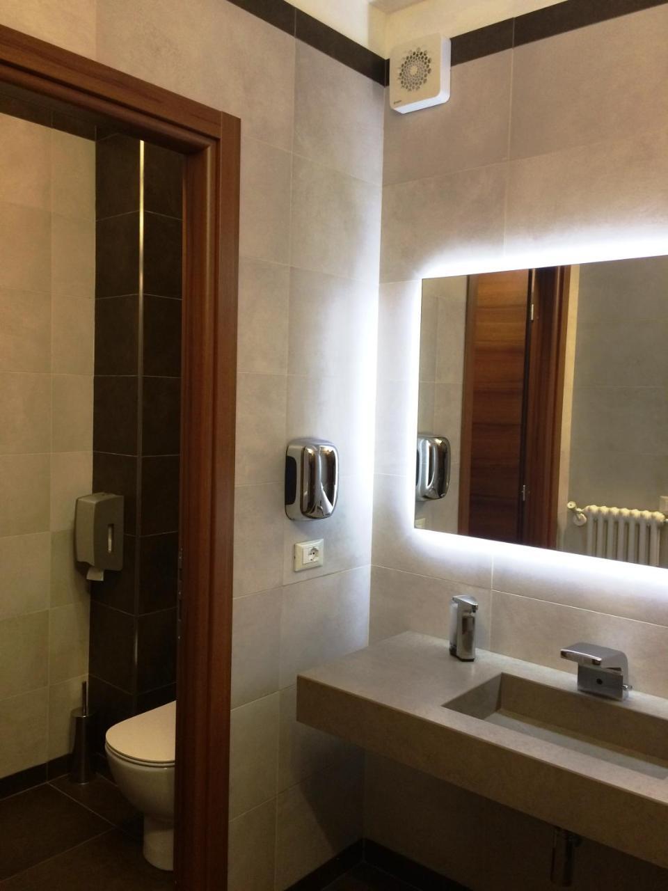 Resort Hotel Palace 2 세스트리에 외부 사진